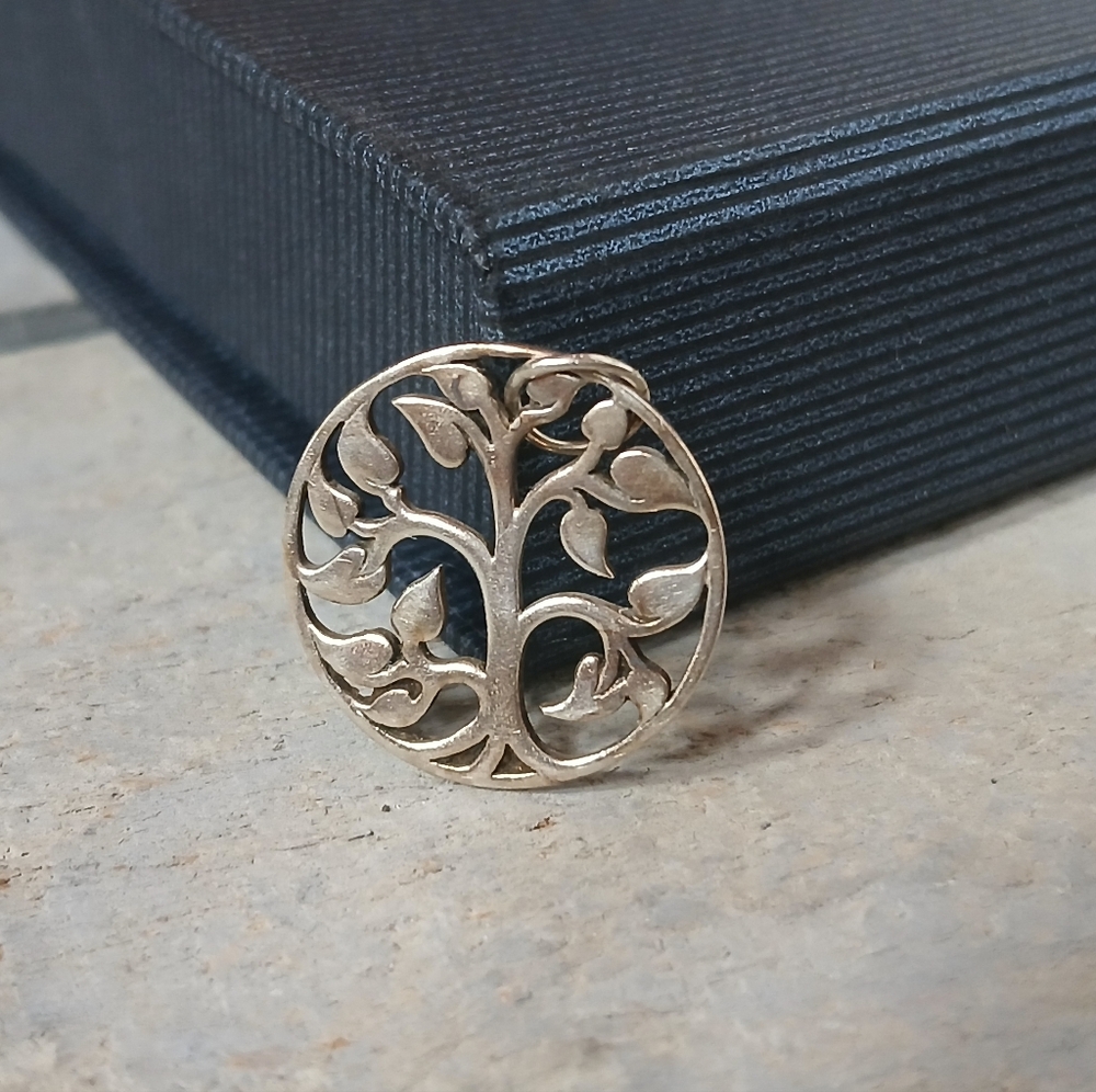 Vintage 925 Sterling Silver Tree of Life Charm Pendant